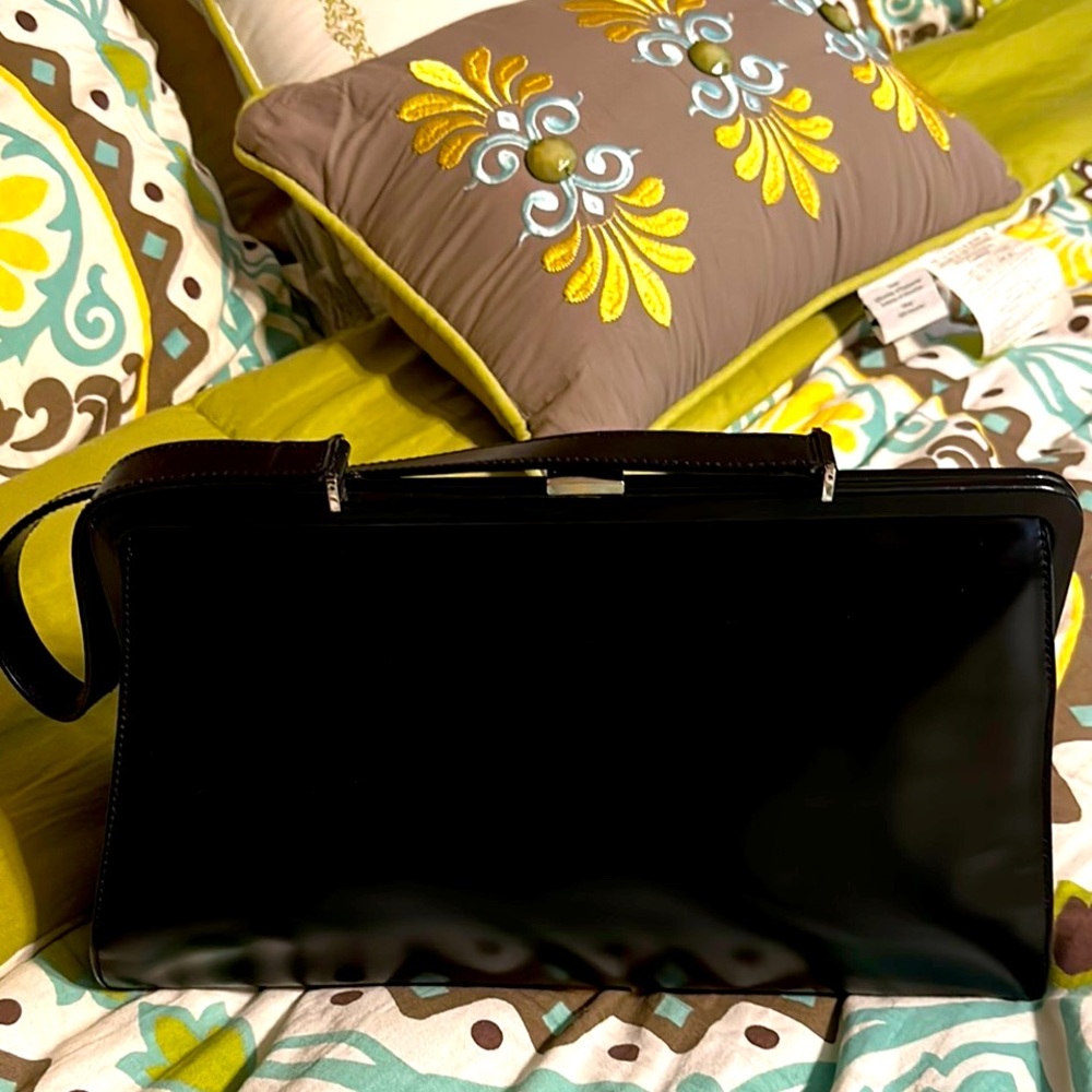 🚨SOLD!!!🚨 Burberry Black Shoulder Bag